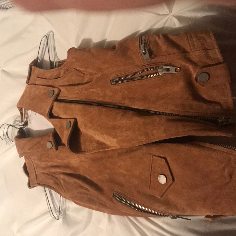 Suade vest